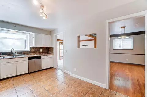 2713 Eugenie Ln, Cincinnati, OH 45211 photo 13