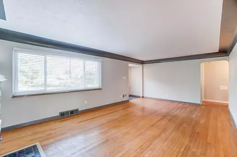 2713 Eugenie Ln, Cincinnati, OH 45211 photo 5