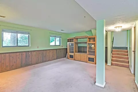 2414 Crest Rd, Cincinnati, OH 45231 photo 14