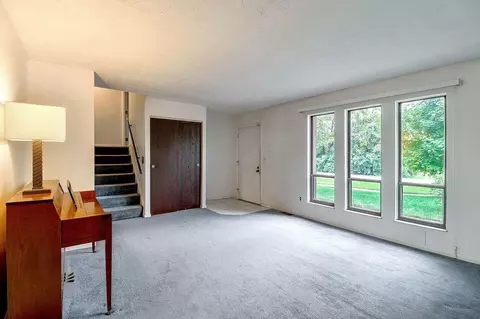 2414 Crest Rd, Cincinnati, OH 45231 photo 7