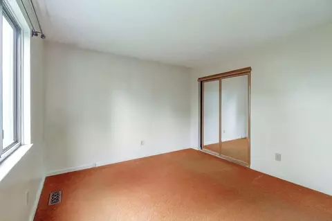 2414 Crest Rd, Cincinnati, OH 45231 photo 27