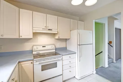 2414 Crest Rd, Cincinnati, OH 45231 photo 18