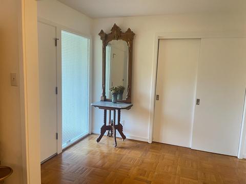 6544 Devonwood Dr, Cincinnati, OH 45224 photo 3
