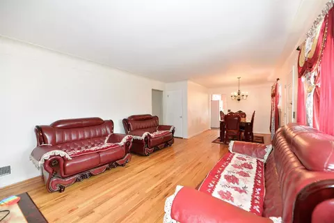 8808 Constance Ln, Cincinnati, OH 45231 photo 7