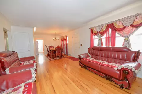 8808 Constance Ln, Cincinnati, OH 45231 photo 6