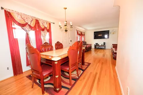 8808 Constance Ln, Cincinnati, OH 45231 photo 8