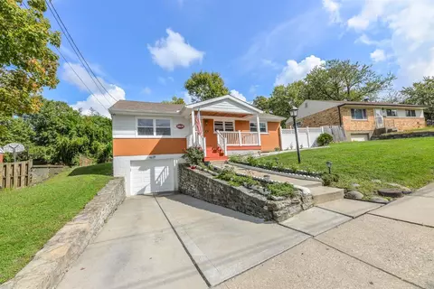 8808 Constance Ln, Cincinnati, OH 45231 photo 3