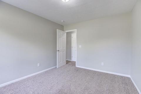 9995 Shellbark Ln, Cincinnati, OH 45231 photo 13