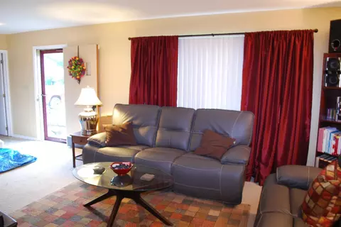 745 Danbury Rd, Forest Park, OH 45240 photo 6