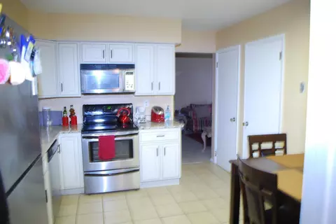 745 Danbury Rd, Forest Park, OH 45240 photo 11