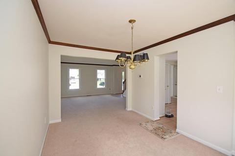 8635 Coran Dr, Cincinnati, OH 45255 photo 6