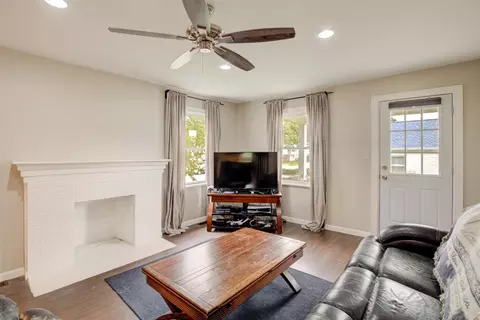 4215 Myrtle Ave, Cincinnati, OH 45236 photo 3