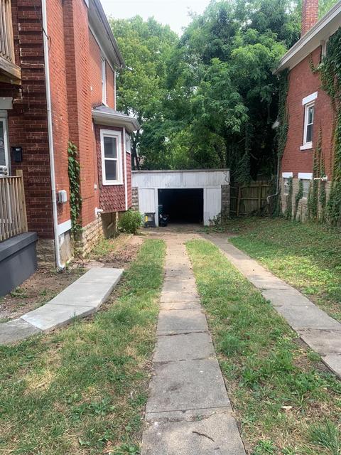 2718 Ruberg Ave, Cincinnati, OH 45211 photo 16
