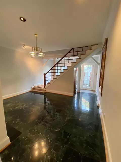 1122 Fuller St, Cincinnati, OH 45202 photo 8