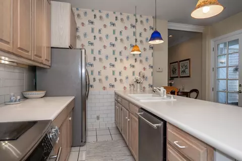 1122 Fuller St, Cincinnati, OH 45202 photo 9