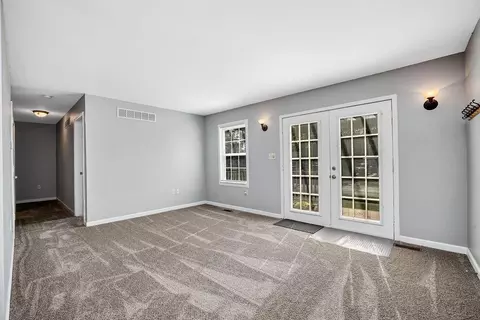 1120 Main St, Cincinnati, OH 45202 photo 9