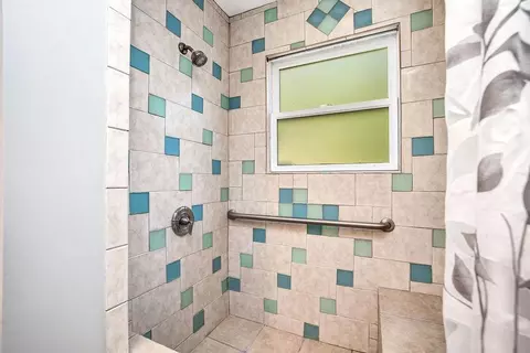 1120 Main St, Cincinnati, OH 45202 photo 29