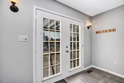 1120 Main St, Cincinnati, OH 45202 photo 5