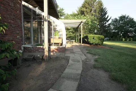 7519 Ayers Rd, Cincinnati, OH 45255 photo 13