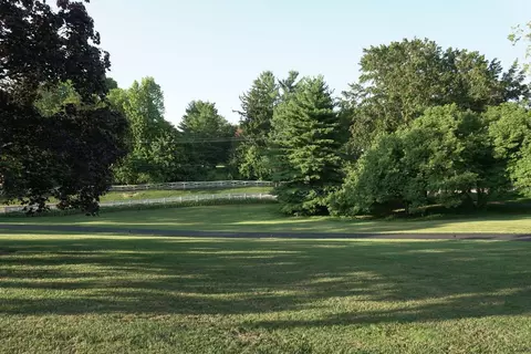 7519 Ayers Rd, Cincinnati, OH 45255 photo 6