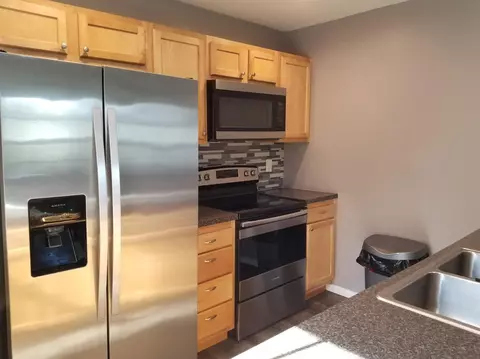 4296 Beechmont Dr, Cincinnati, OH 45244 photo 7