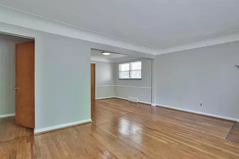 1003 Hempstead Dr, Cincinnati, OH 45231 photo 6