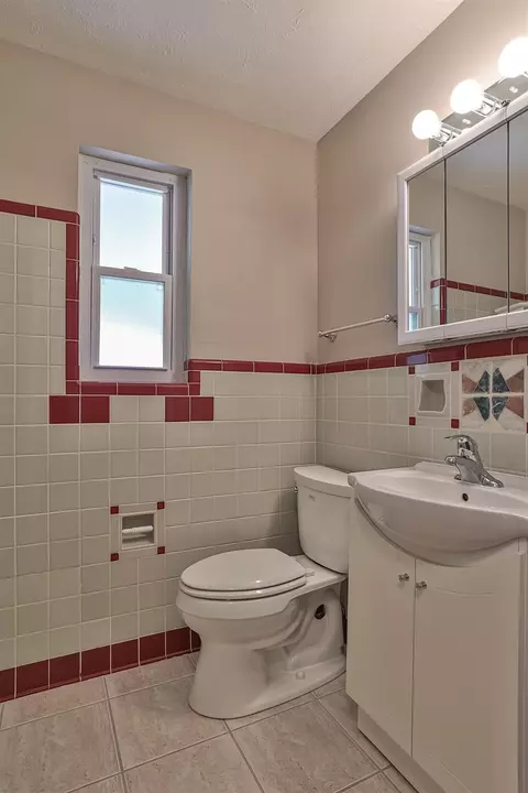 1003 Hempstead Dr, Cincinnati, OH 45231 photo 17