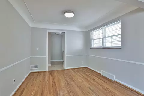 1003 Hempstead Dr, Cincinnati, OH 45231 photo 7