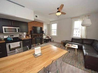 216 Liberty St, Cincinnati, OH 45202 photo 4