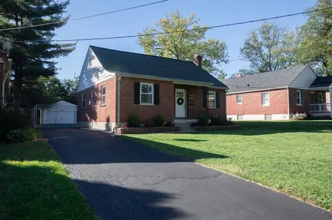 8905 Summit Ave, Blue Ash, OH 45242 photo 2