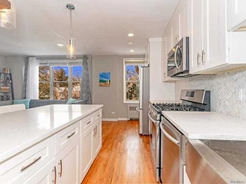 1014 Windsor St, Cincinnati, OH 45206 photo 3
