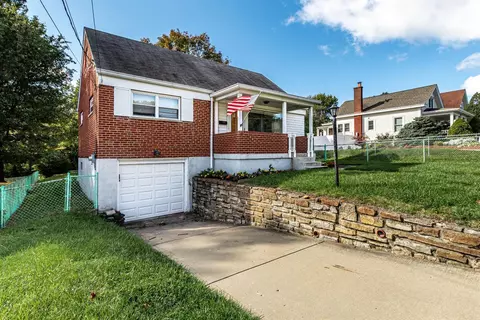 5535 Lawrence Rd, Cincinnati, OH 45248 photo 2