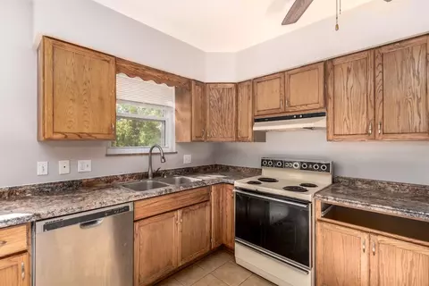 5535 Lawrence Rd, Cincinnati, OH 45248 photo 8