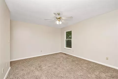 615 Davis Dr, Monroe, OH 45050 photo 14
