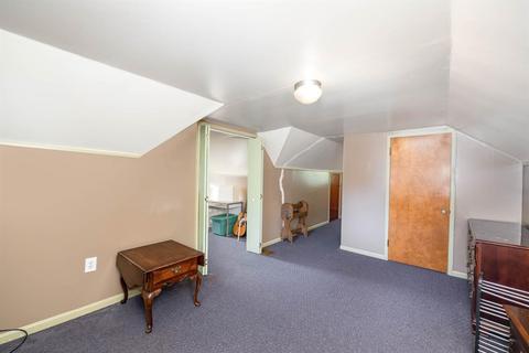 8070 Colette Ln, Cincinnati, OH 45224 photo 21