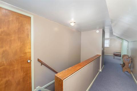 8070 Colette Ln, Cincinnati, OH 45224 photo 20