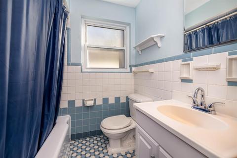 8070 Colette Ln, Cincinnati, OH 45224 photo 17