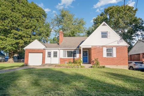 8070 Colette Ln, Cincinnati, OH 45224 photo 2