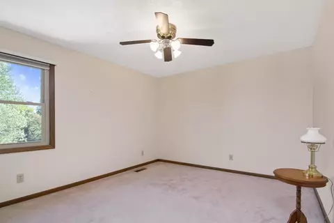 9548 Brownstone Ct, West Chester, OH 45241 photo 18