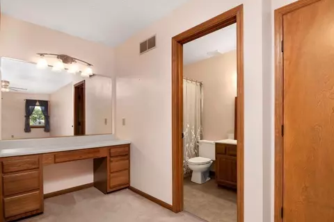 9548 Brownstone Ct, West Chester, OH 45241 photo 13