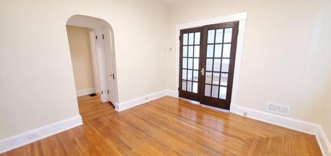 2962 Harrison Ave, Cincinnati, OH 45211 photo 4