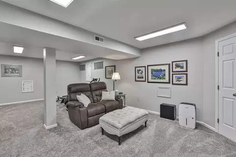 5577 Samstone Ct, Blue Ash, OH 45242 photo 27