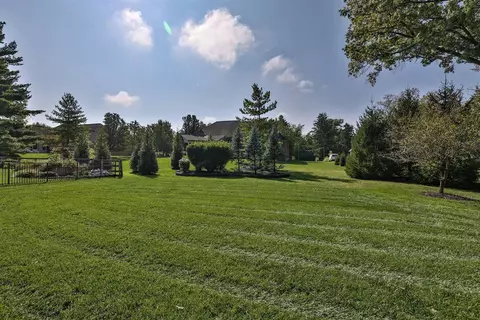 5577 Samstone Ct, Blue Ash, OH 45242 photo 39