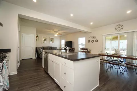 1279 Springfield Dr, Harrison, OH 45030 photo 9