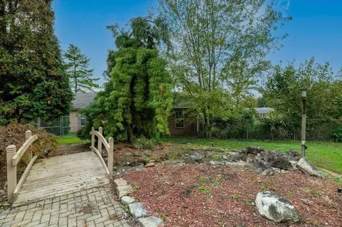 8292 Forest Rd, Cincinnati, OH 45255 photo 28
