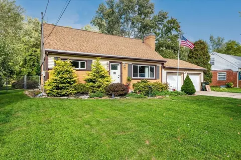 8292 Forest Rd, Cincinnati, OH 45255 photo 1