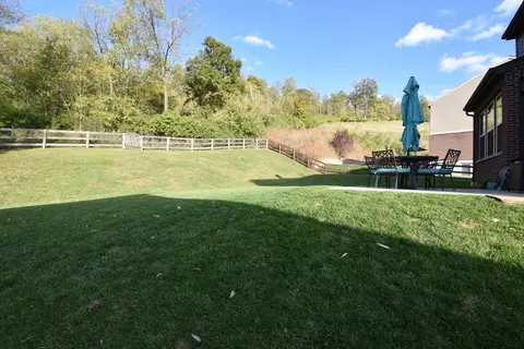 7590 Bridge Point Pass, Cincinnati, OH 45248 photo 37