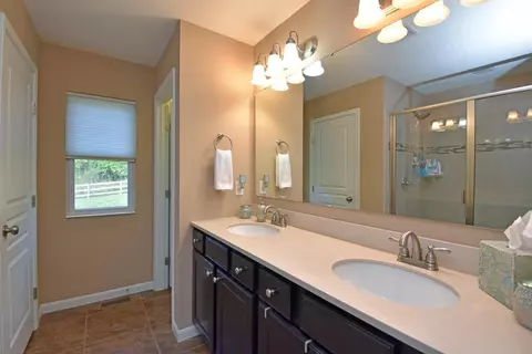 7590 Bridge Point Pass, Cincinnati, OH 45248 photo 20