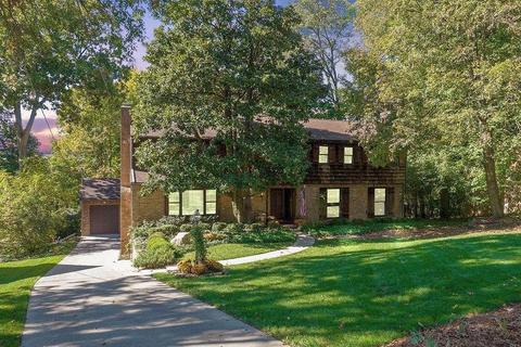 5871 Ropes Dr, Cincinnati, OH 45244 photo 1