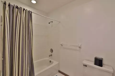 7 Heritage Rd, Blue Ash, OH 45241 photo 30